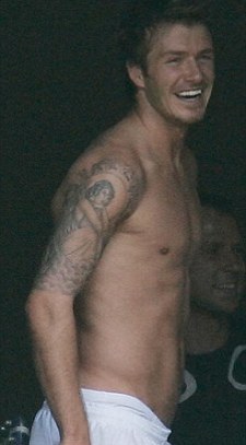 David-Beckham-my-world-foto-tatuaggio-07
