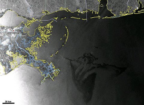 satellite-nasa-marea-nera-disastro-ambientale-golfo-messico-petrolio-foto-01