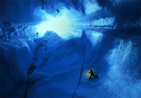 glacier-groenlandia-grotta-ghiaccio