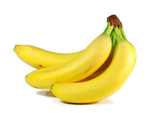 mangiare-banane-622x466